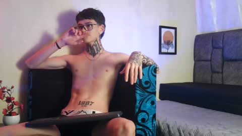 Snapshot of dann_brown chatting on 11, 3, 2025 Dann Brown online show from 11, 3, 2025