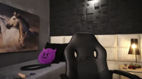 Dann saenz online show from 18, 2, 2025