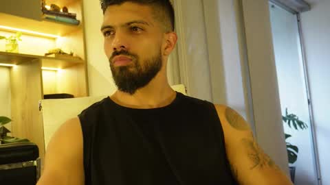 Dann saenz online show from 11, 11, 2025