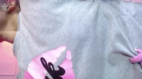 Snapshot of danna7cute chatting on 23, 4, 2026 danna7cute online show from 23, 4, 2026