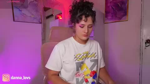 Danna Lovs online show from 11, 7, 2026