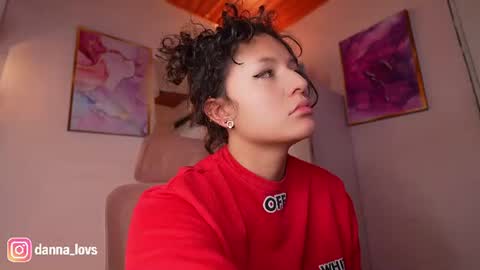 Danna Lovs online show from 29, 7, 2026