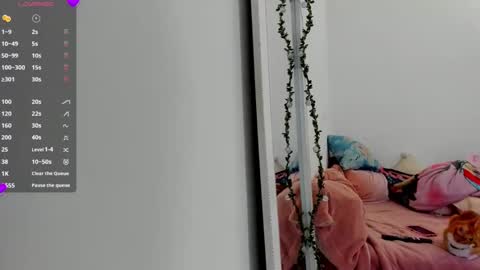 Danna Rhodes online show from 24, 11, 2025