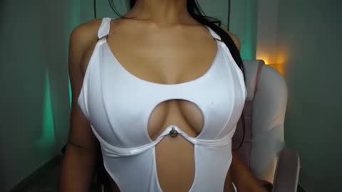 Danna online show from 1, 10, 2025