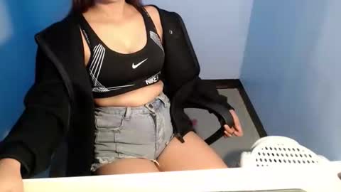 dannashotxx online show from 3, 3, 2026