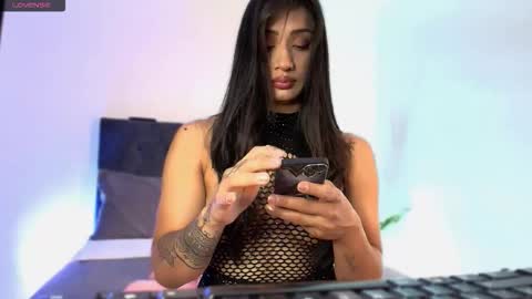 Snapshot of dannawells chatting on 22, 9, 2025 Danna Wells online show from 22, 9, 2025