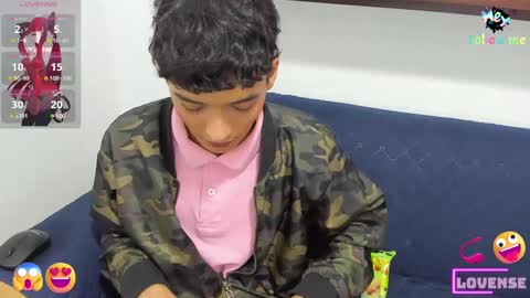 Snapshot of danniels_sweet chatting on 14, 12, 2024 danniels_sweet online show from 14, 12, 2024