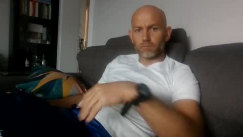 danny81boy online show from 27, 7, 2026