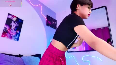 Snapshot of dannyhot__ chatting on 1, 10, 2025 Danny online show from 1, 10, 2025