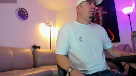 Snapshot of dante_bellini chatting on 8, 2, 2026 dante_bellini online show from 8, 2, 2026