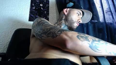 dante_d_angelo_ online show from 22, 10, 2025