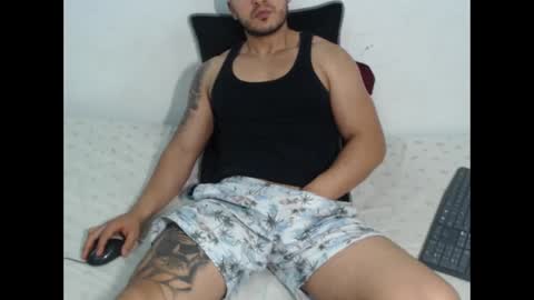 Snapshot of dantebrown1 chatting on 7, 3, 2025 dantebrown1 online show from 7, 3, 2025