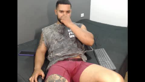 Snapshot of dantebrown1 chatting on 30, 10, 2025 dantebrown1 online show from 30, 10, 2025