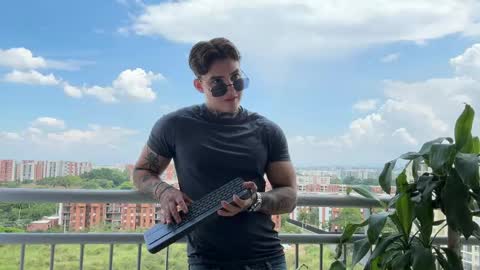 Dante coppola online show from 25, 4, 2026