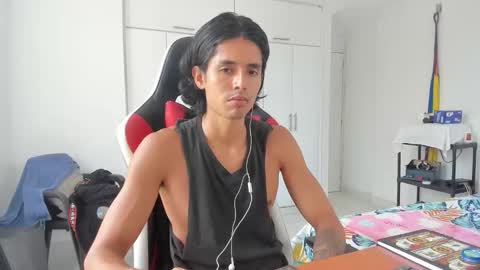 X Dante7373574 online show from 12, 11, 2025