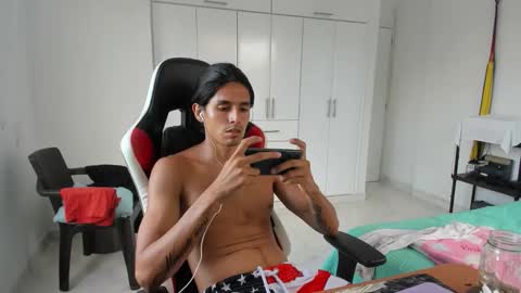 X Dante7373574 online show from 25, 11, 2025