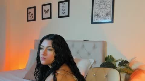 Antonella Mora online show from 19, 9, 2025