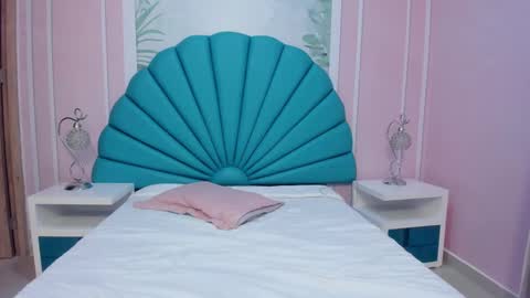 Snapshot of daphne_fox_ chatting on 19, 2, 2025 Daphne online show from 19, 2, 2025