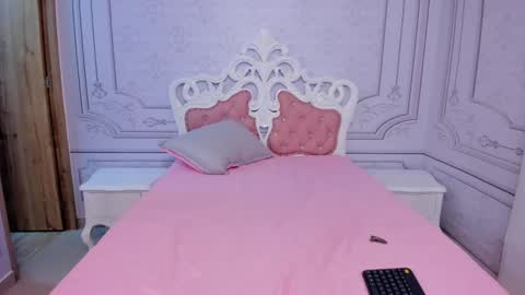 Snapshot of daphne_fox_ chatting on 4, 3, 2025 Daphne online show from 4, 3, 2025