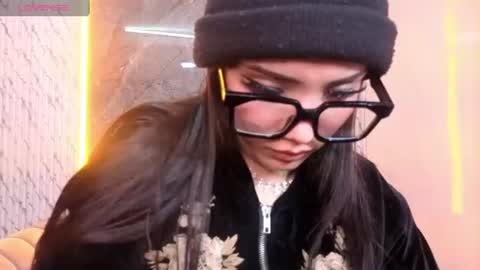 daphne_nicole_b online show from 15, 7, 2026