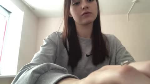 Emilia online show from 6, 3, 2026