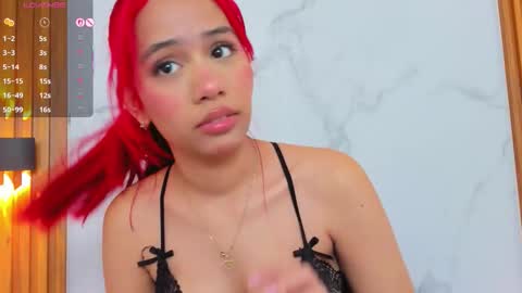 daphnethomas online show from 23, 10, 2025