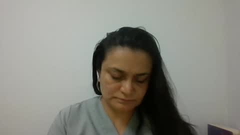 dapnne online show from 17, 1, 2025