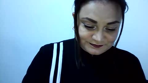 dapnne online show from 15, 10, 2025