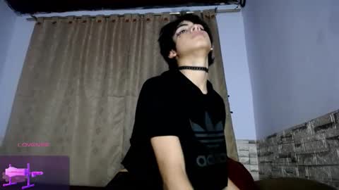 Snapshot of darasweet19 chatting on 15, 11, 2025 MAX online show from 15, 11, 2025