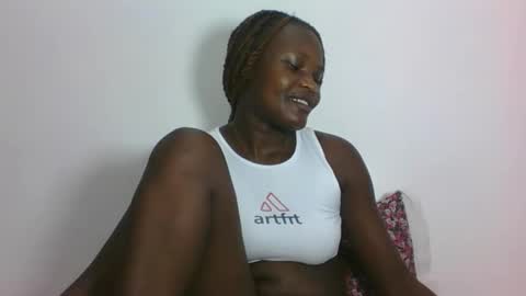 ESTHER online show from 2, 3, 2026