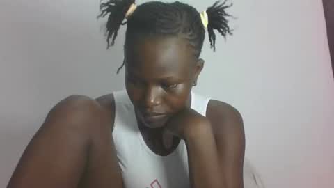 ESTHER online show from 16, 5, 2026