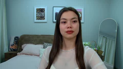 Snapshot of darcymacy chatting on 19, 5, 2026 DarcyMacy online show from 19, 5, 2026