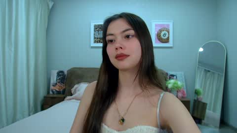 Snapshot of darcymacy chatting on 21, 5, 2026 DarcyMacy online show from 21, 5, 2026