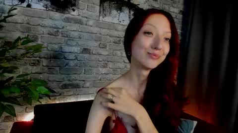 Daria J online show from 18, 9, 2025