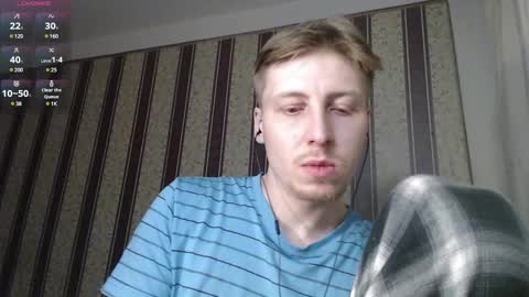 Snapshot of darienlarge chatting on 24, 2, 2025 darienlarge online show from 24, 2, 2025