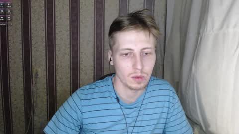 Snapshot of darienlarge chatting on 25, 2, 2025 darienlarge online show from 25, 2, 2025