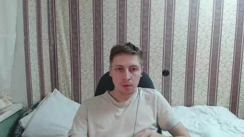 Snapshot of darienlarge chatting on 7, 3, 2025 darienlarge online show from 7, 3, 2025