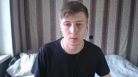 Snapshot of darienlarge chatting on 12, 3, 2025 darienlarge online show from 12, 3, 2025