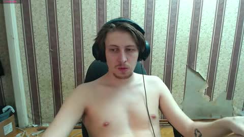 Snapshot of darienlarge chatting on 10, 9, 2025 darienlarge online show from 10, 9, 2025