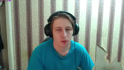 Snapshot of darienlarge chatting on 25, 9, 2025 darienlarge online show from 25, 9, 2025