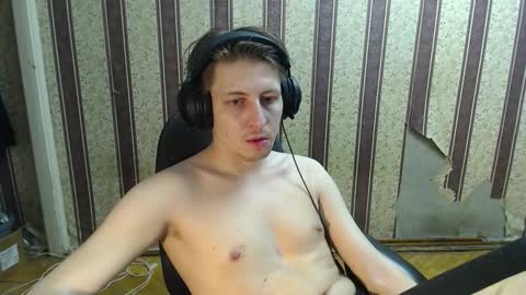 Snapshot of darienlarge chatting on 1, 10, 2025 darienlarge online show from 1, 10, 2025