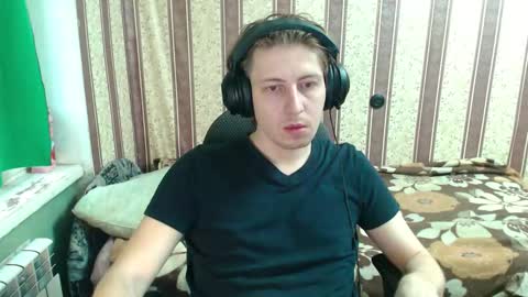 Snapshot of darienlarge chatting on 26, 10, 2025 darienlarge online show from 26, 10, 2025