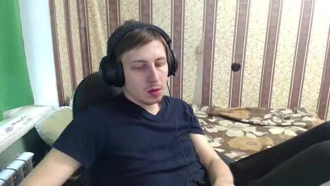 Snapshot of darienlarge chatting on 1, 11, 2025 darienlarge online show from 1, 11, 2025