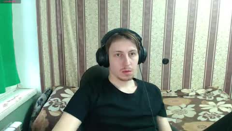 Snapshot of darienlarge chatting on 1, 12, 2025 darienlarge online show from 1, 12, 2025