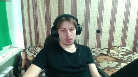 Snapshot of darienlarge chatting on 3, 12, 2025 darienlarge online show from 3, 12, 2025