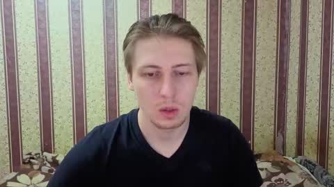 Snapshot of darienlarge chatting on 21, 12, 2025 darienlarge online show from 21, 12, 2025