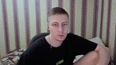 Snapshot of darienlarge chatting on 6, 1, 2026 darienlarge online show from 6, 1, 2026