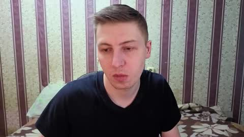 Snapshot of darienlarge chatting on 19, 1, 2026 darienlarge online show from 19, 1, 2026