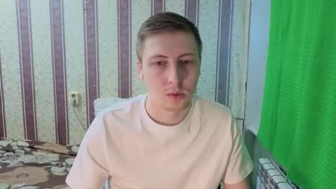 Snapshot of darienlarge chatting on 22, 2, 2026 darienlarge online show from 22, 2, 2026