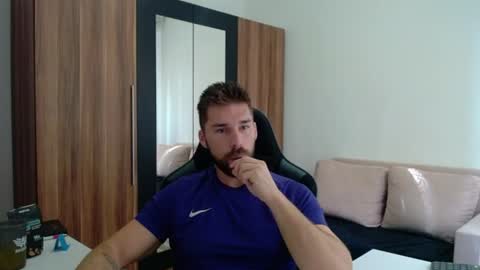 darius_94 online show from 18, 7, 2026